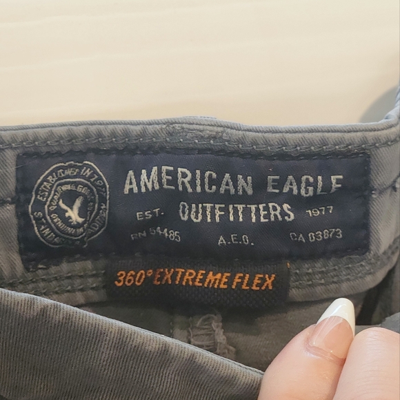 COPY - American eagle men's gray shorts size 32 GREAT CONDITION - Picture 8 of 8